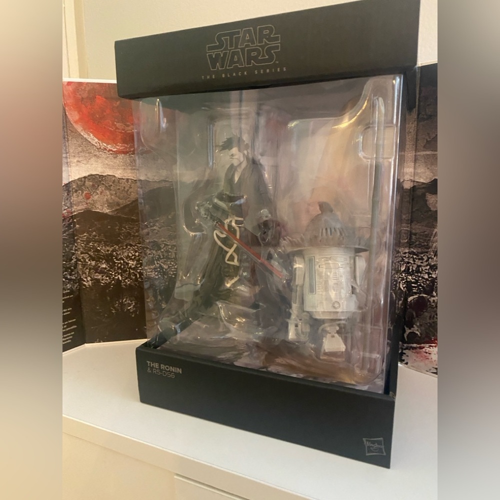 Star Wars The Black Series The Ronin & R5-D56